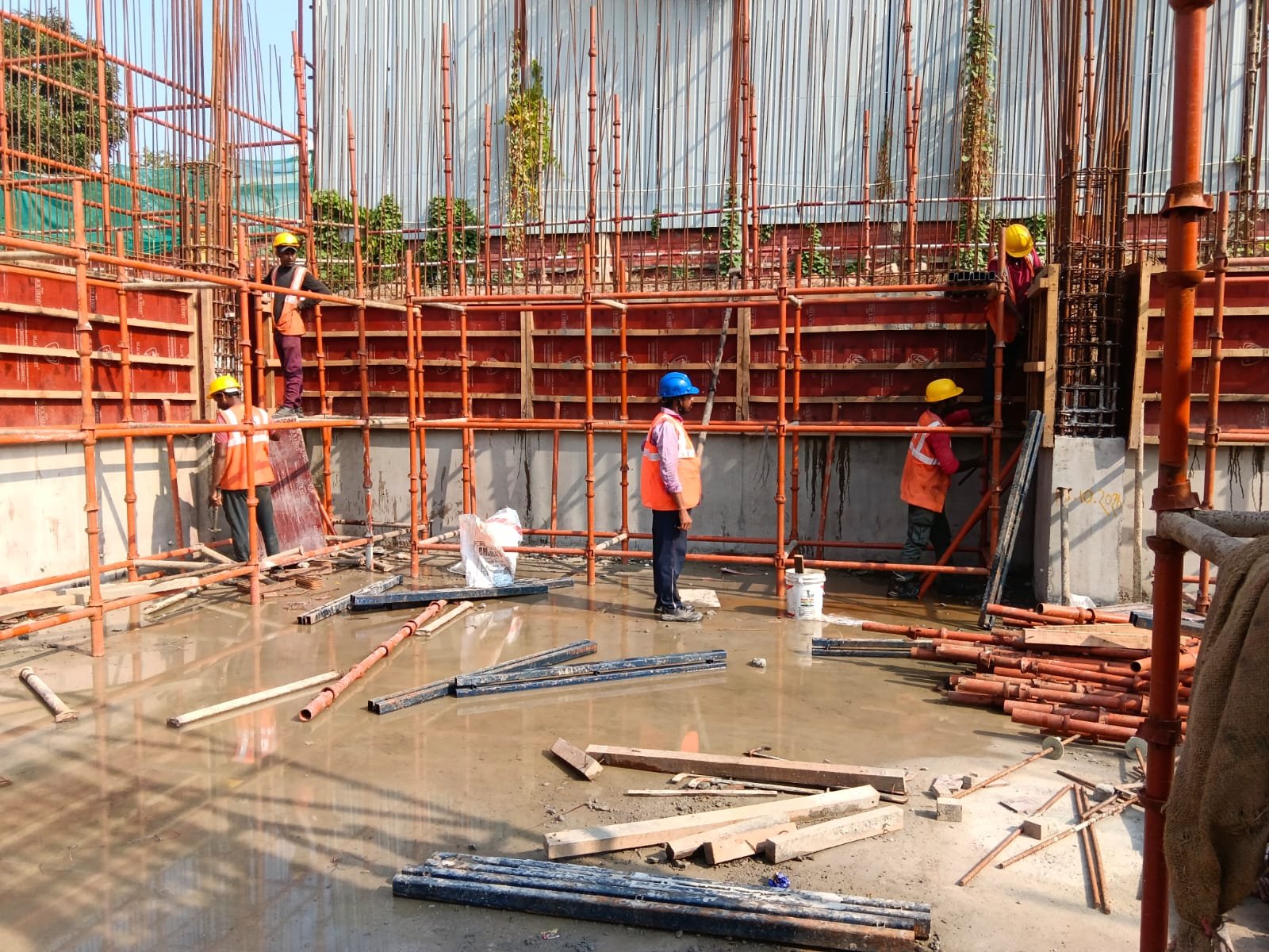 Why Professional Project Management Consultancy Is Essential for Successful Construction Projects